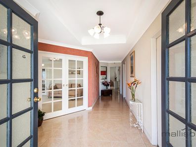 7 Ripple Way, Bateman WA 6150
