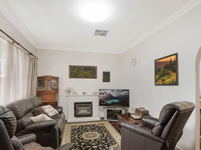 87 Sussex Road, Forrestfield WA 6058
