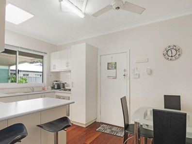 87 Sussex Road, Forrestfield WA 6058