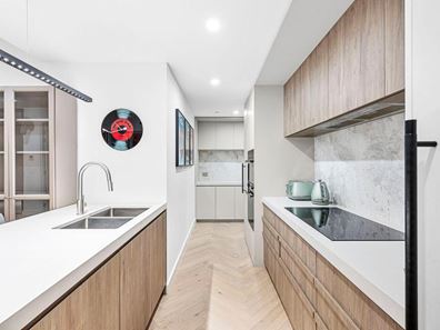 701/42 Glyde Street, Mosman Park WA 6012