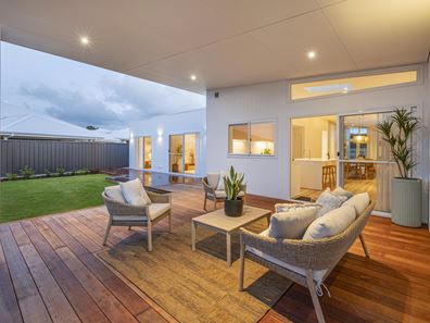 4 Clamp Circuit, Dunsborough WA 6281