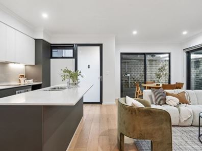 4/14 Ruthven Place, Duncraig WA 6023