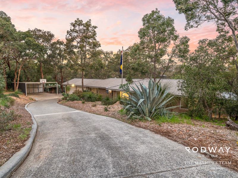 20 Blackwood Dr, Mount Nasura WA 6112