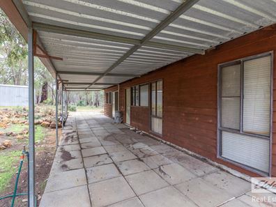 730 McKnoe Drive, Morangup WA 6083