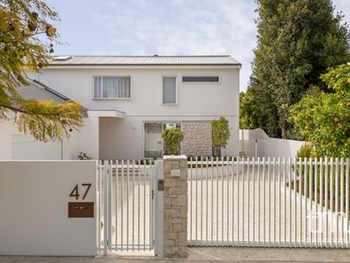 47 Waratah Avenue, Dalkeith WA 6009