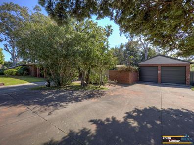 24 Norwood Road, Maida Vale WA 6057