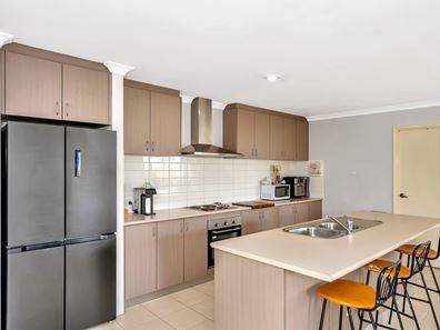 24 Westaway Road, Pinjarra WA 6208