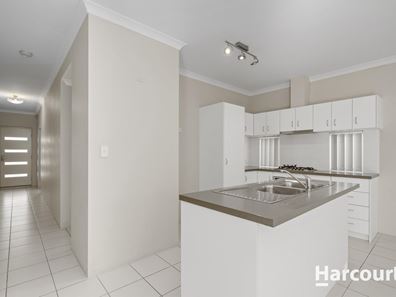 194 Nicholas Road, Hocking WA 6065
