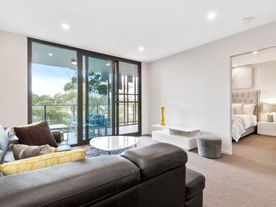 27/172 Railway Parade, West Leederville WA 6007