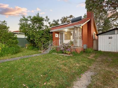 10 Coolga Road, Koongamia WA 6056