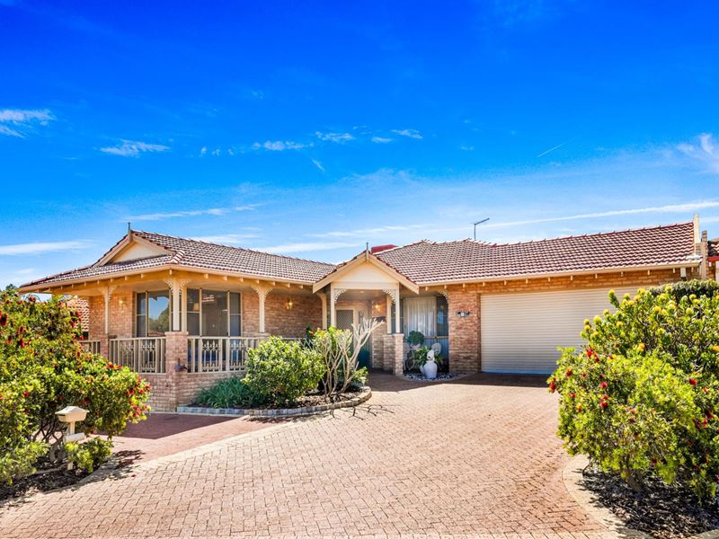7 Bassina Court, Hillarys WA 6025