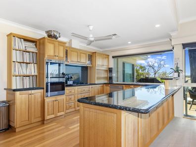 113 Scott Road, Yoganup WA 6275