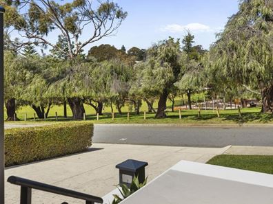 15 Cornwall Street, Swanbourne WA 6010