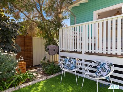 24 Grigg Place, Hilton WA 6163