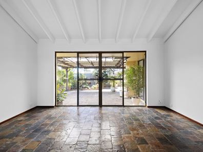 23 Gleddon Way, Hillarys WA 6025