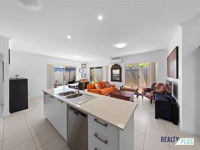 208A Rockingham Road, Hamilton Hill WA 6163