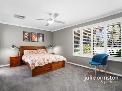 45 Chichester Drive, Woodvale WA 6026