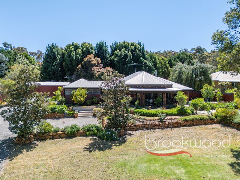 3 Woodlea Place, Sawyers Valley WA 6074