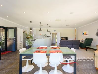 3 Woodlea Place, Sawyers Valley WA 6074