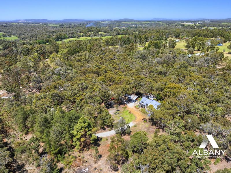 816 Hazzard Road, Millbrook WA 6330