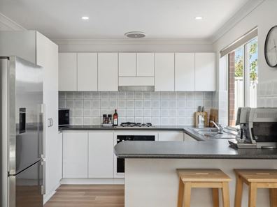 219b Herbert Street, Doubleview WA 6018