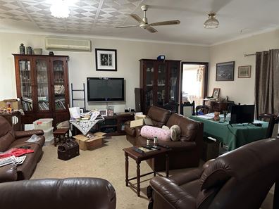 15 Piesse Street, Katanning WA 6317