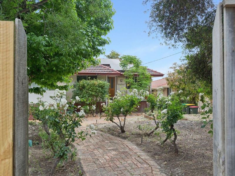 236 Canning Road, Lesmurdie