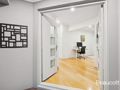 33A Kensington Avenue, Dianella WA 6059