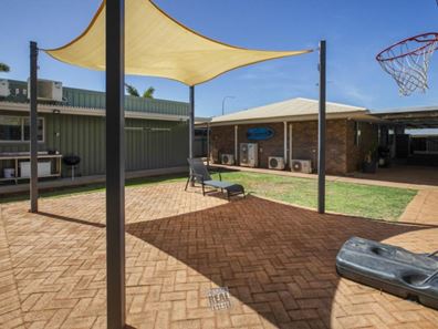 2B Gawthorne Drive, Millars Well WA 6714