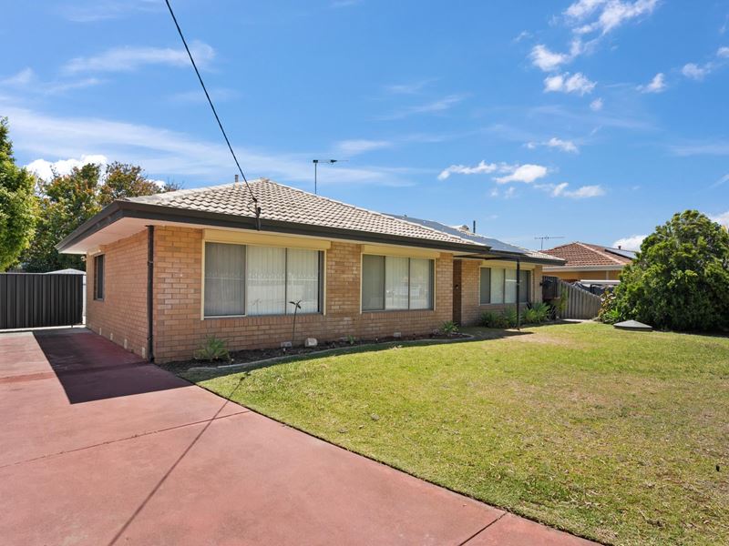 39 Currie Street, Warnbro WA 6169