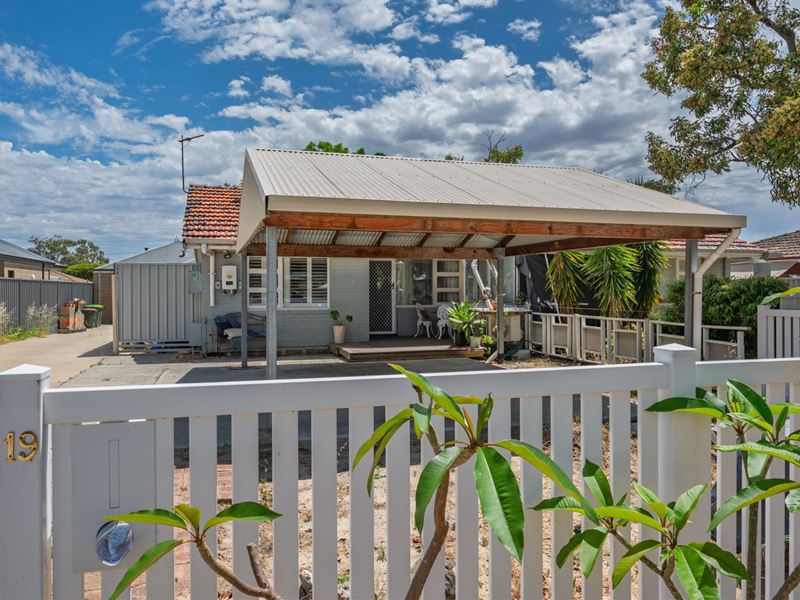 19 Dallington Cresent, Balga WA 6061