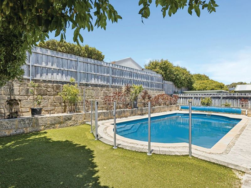 15 Tanglewood Way, Currambine