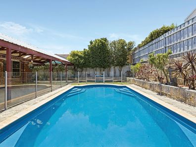 15 Tanglewood Way, Currambine WA 6028