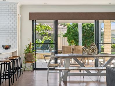 20 Blue Wren Gardens, Coodanup WA 6210