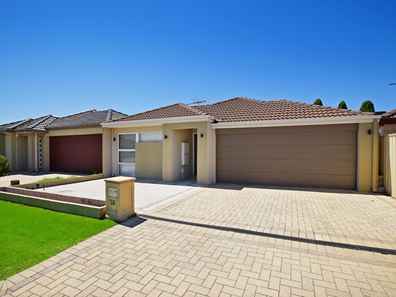 26 Flynn Street, Canning Vale WA 6155