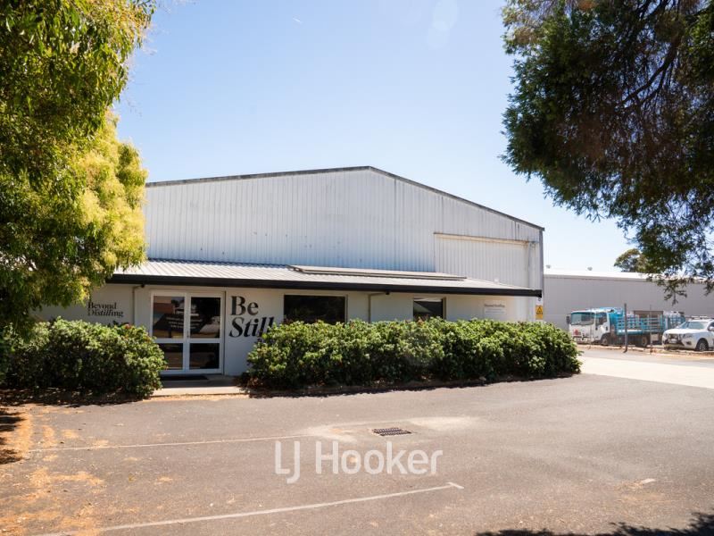 6 Bradman Street, Busselton WA 6280