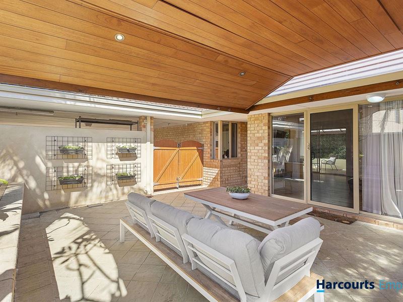 2/50 Albemarle Street, Doubleview