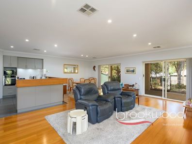32/1425 Jacoby Street, Mundaring WA 6073