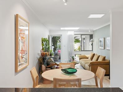 7/24 Kinsella Street, Joondanna WA 6060