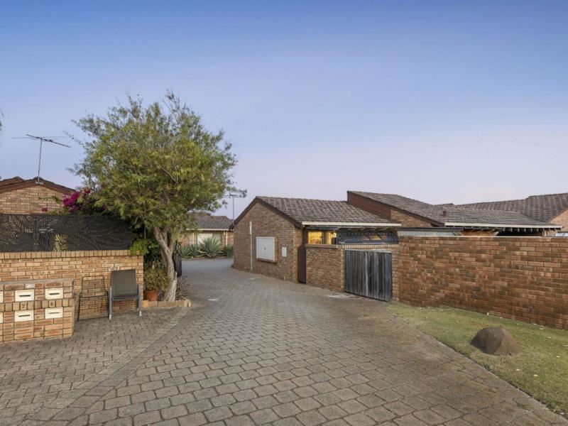 2/25 Stewart Way, Noranda WA 6062