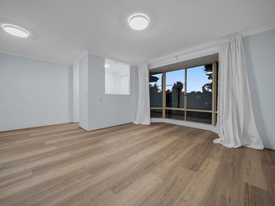 74 Gnangara Drive, Waikiki WA 6169