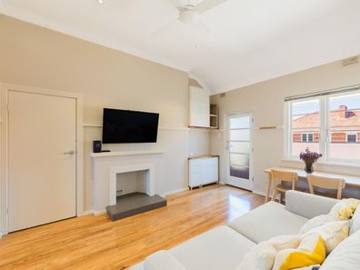 7/116 Broadway, Crawley WA 6009