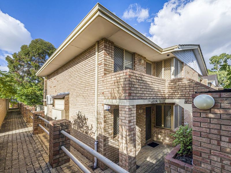 9/2 Mitchell Street, Bentley