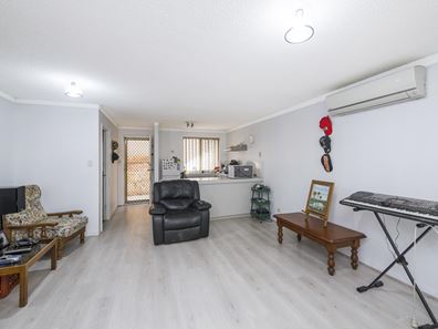 9/2 Mitchell Street, Bentley WA 6102