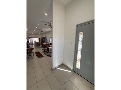 29 Marniyarra Loop, Baynton WA 6714