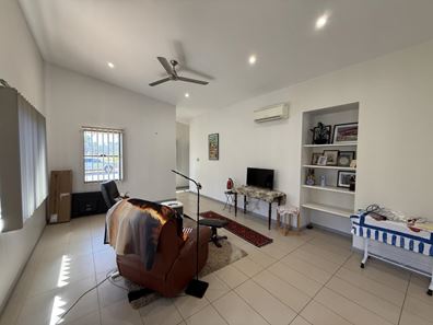 29 Marniyarra Loop, Baynton WA 6714