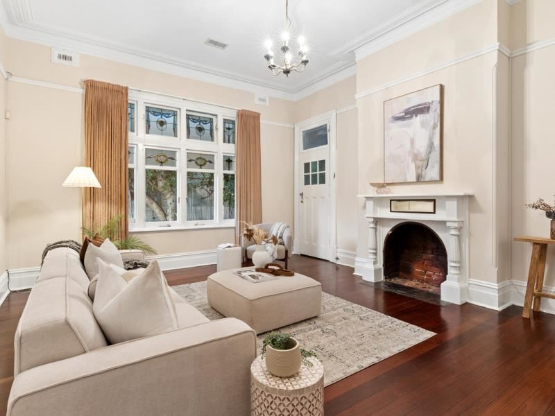 196 Canning Highway, East Fremantle WA 6158