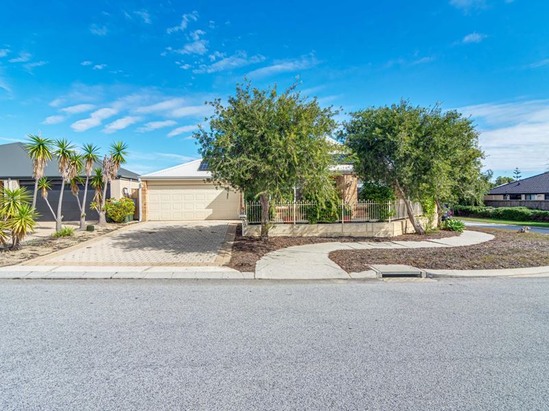 8 Beachwood Crescent, Butler