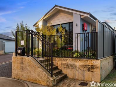 276 Lambeth Circle, Wellard WA 6170