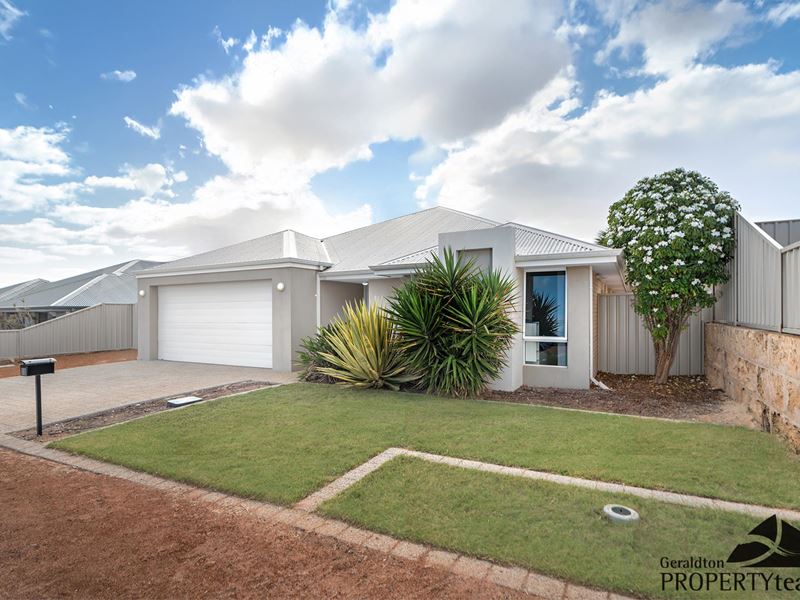 10 Thistle Wynd, Wandina WA 6530